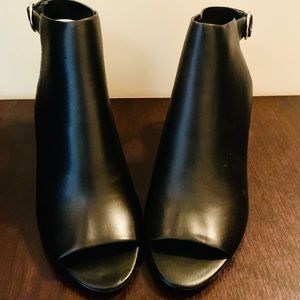 Banana Republic Peep Toe Bootie